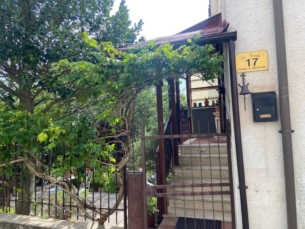 Casa indipendente a Gualdo tadino in Località Poggio Sant'Ercolano, 18 - Foto 3