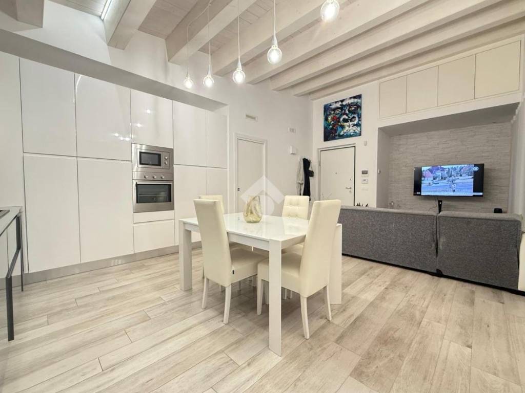 Appartamento a Folignano in Viale Giuseppe Mazzini, 27 - Foto 2