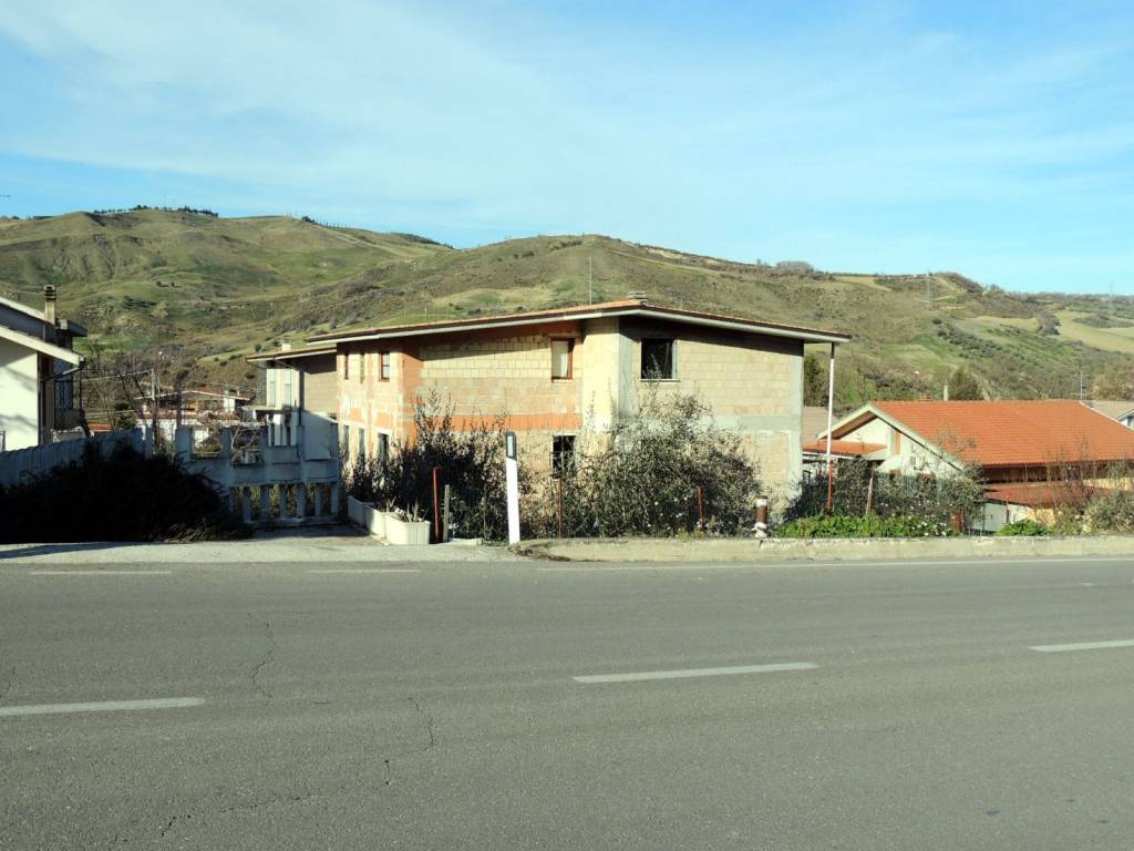 Villa a Scafa in Strada Vicinale Zappino - Foto 3