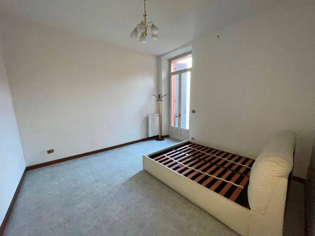 Appartamento a Alessandria in Via Dante Alighieri - Foto 3