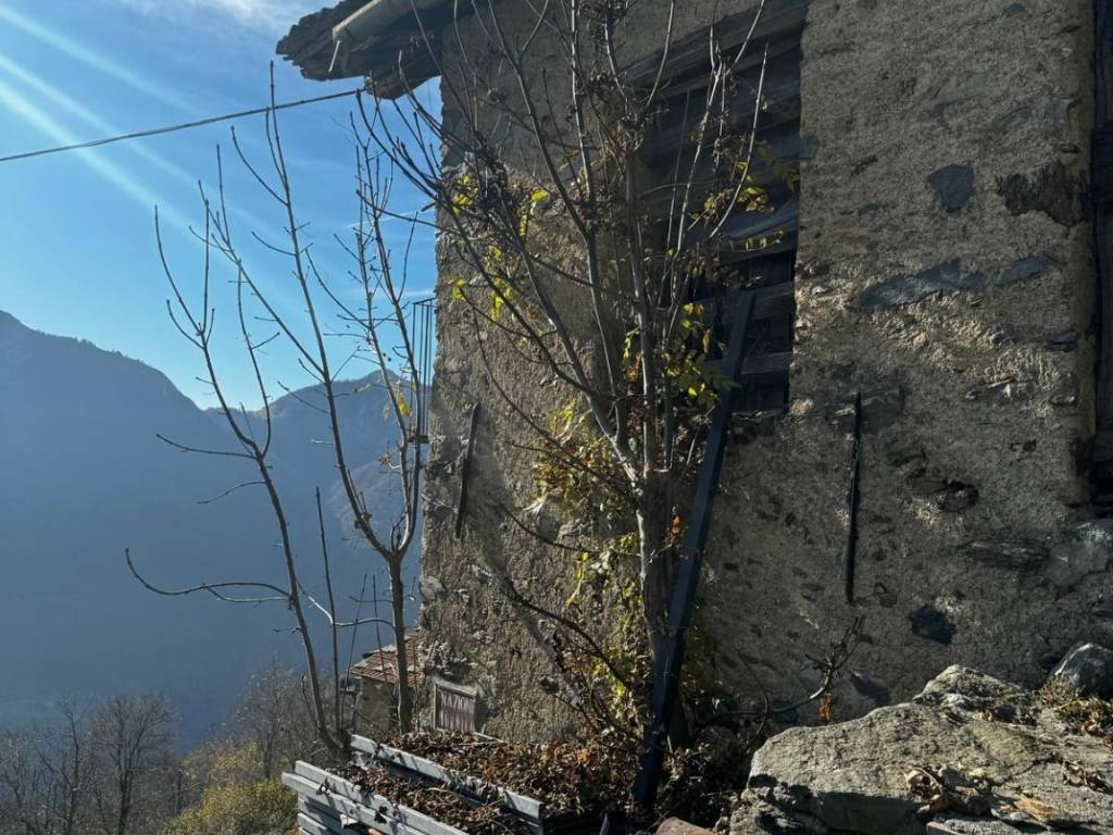 Rustico / casale a Bellano in Strada Provinciale di Vendrogno - Foto 3