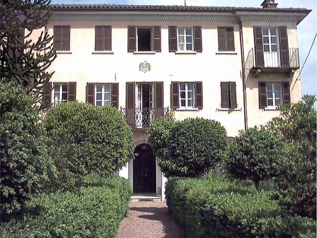 Villa a Serravalle sesia in Via dottor Secondino Mazzone - Foto 2