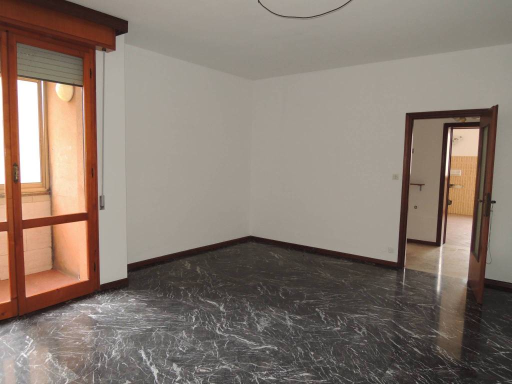 Appartamento a Castelfranco emilia in Via Giovanni Ruffini - Foto 4