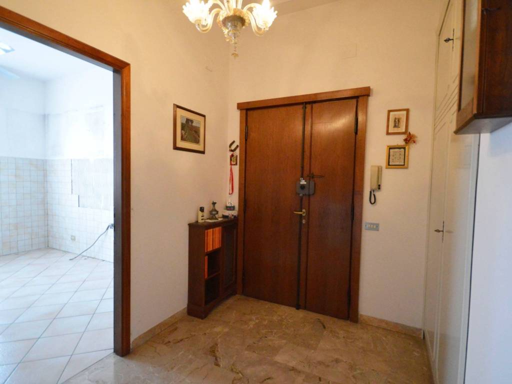 Appartamento a Firenze in Via Antonio Mordini - Foto 3