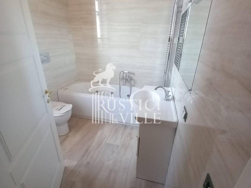 Villa a Pietrasanta in Via Vaiana - Foto 5