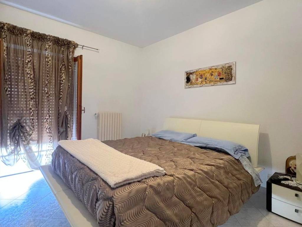 Appartamento a Ceglie messapica in Viale Galileo Galilei - Foto 5