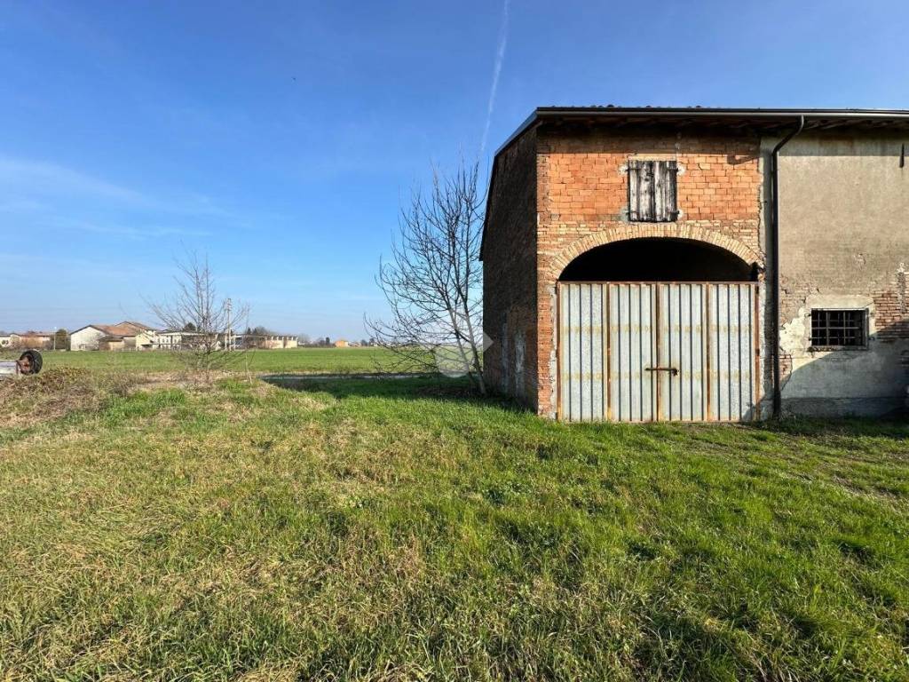 Rustico / casale a Castelnovo di sotto in Via San Leonardo, 28 - Foto 5