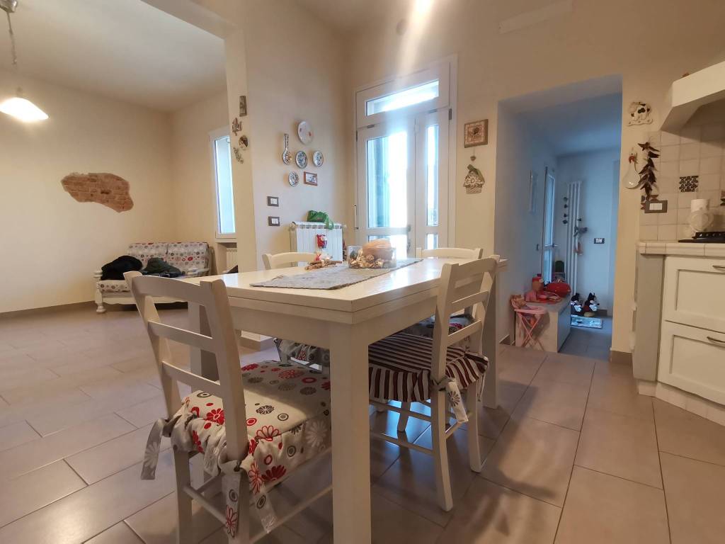 Villa a Prato in Via di Vergaio - Foto 2