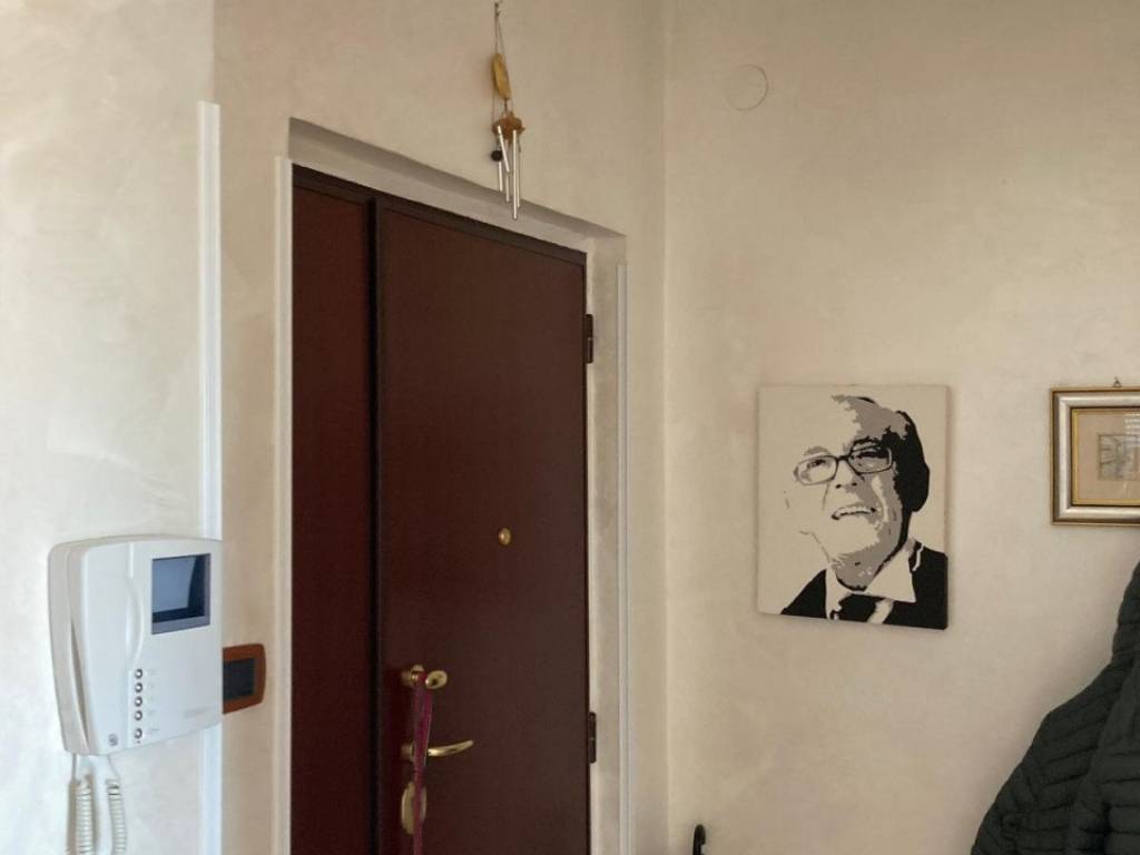 Appartamento a Ceglie messapica in Via Catullo - Foto 2