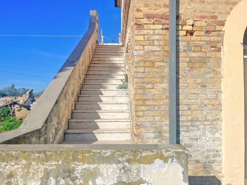 Rustico / casale a Roseto degli abruzzi in Via C. Romualdi, 44 - Foto 5