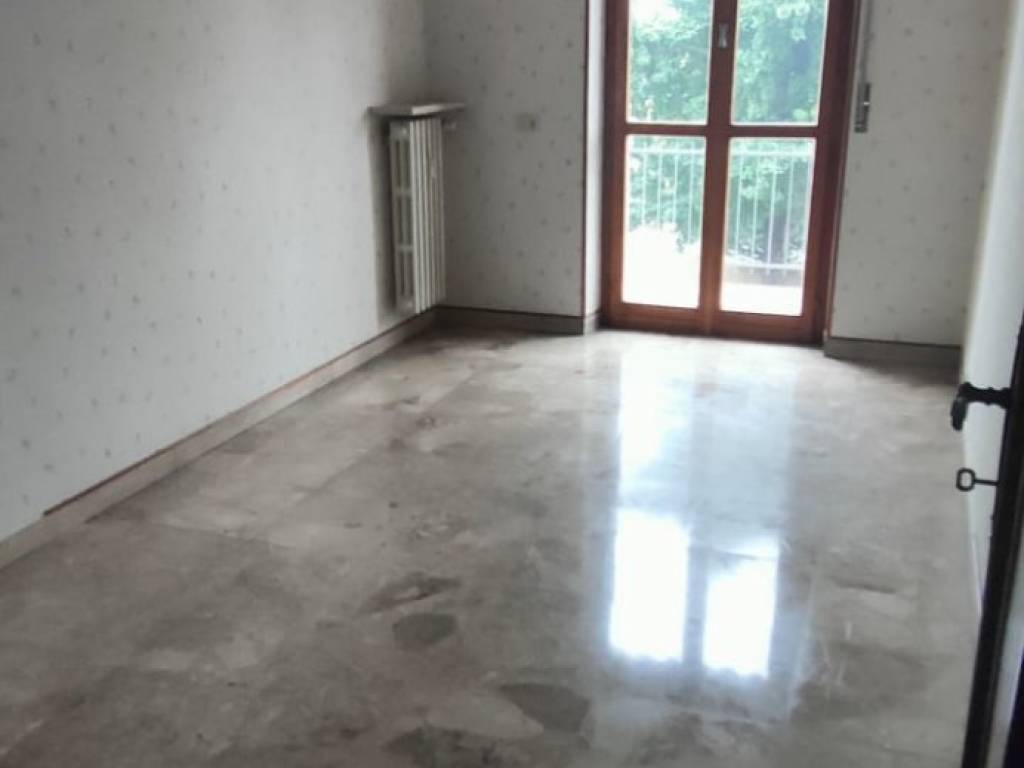 Appartamento a Alessandria in Via Giulio Monteverde - Foto 5
