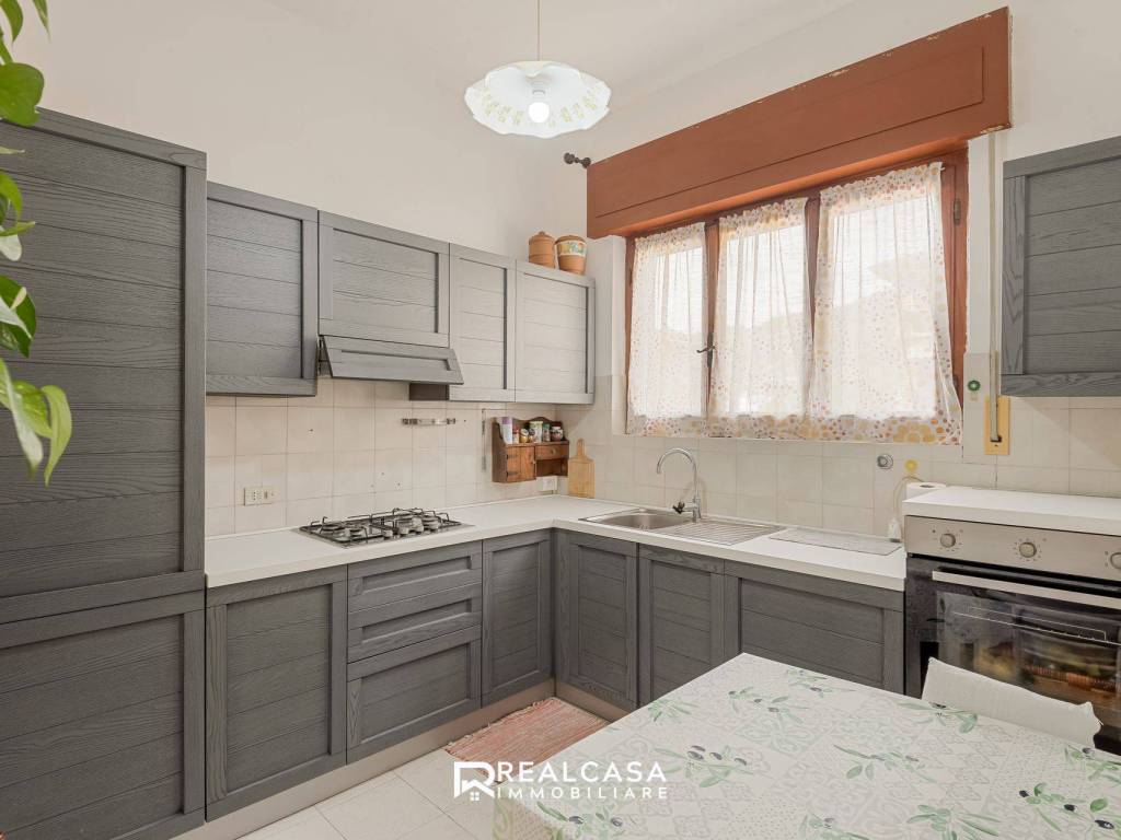 Villa a Luni in Via Brigate Partigiane - Foto 5