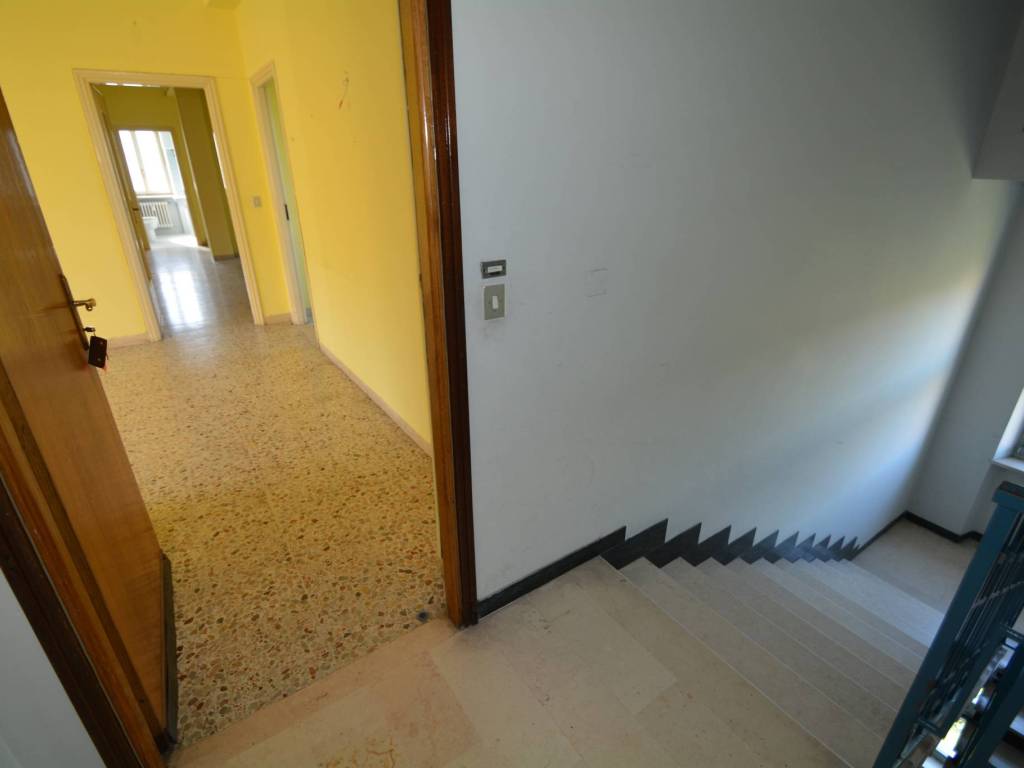 Appartamento a Cocconato in Corso Pinin Giachino, 15 - Foto 2