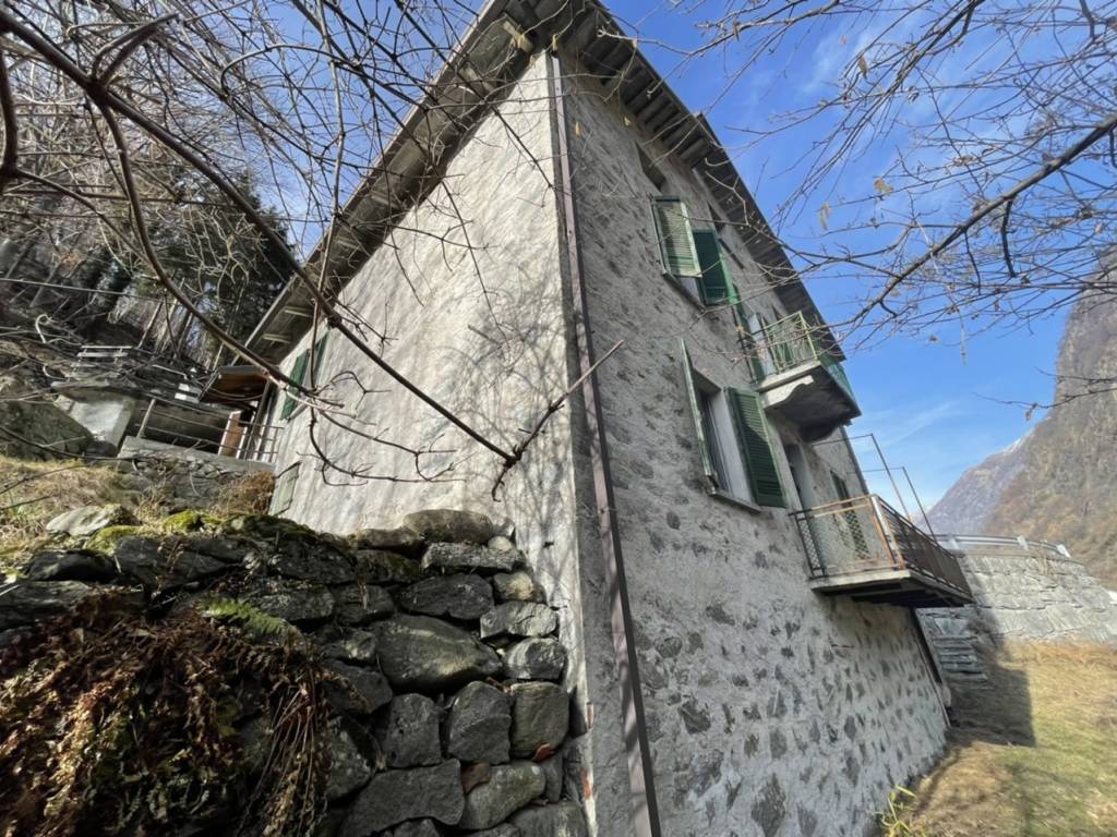 Casa indipendente a Civo in Strada Comunale Divalmasino - Foto 2