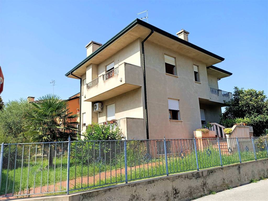Villetta a schiera a Adria in Via Palmiro Togliatti - Foto 2