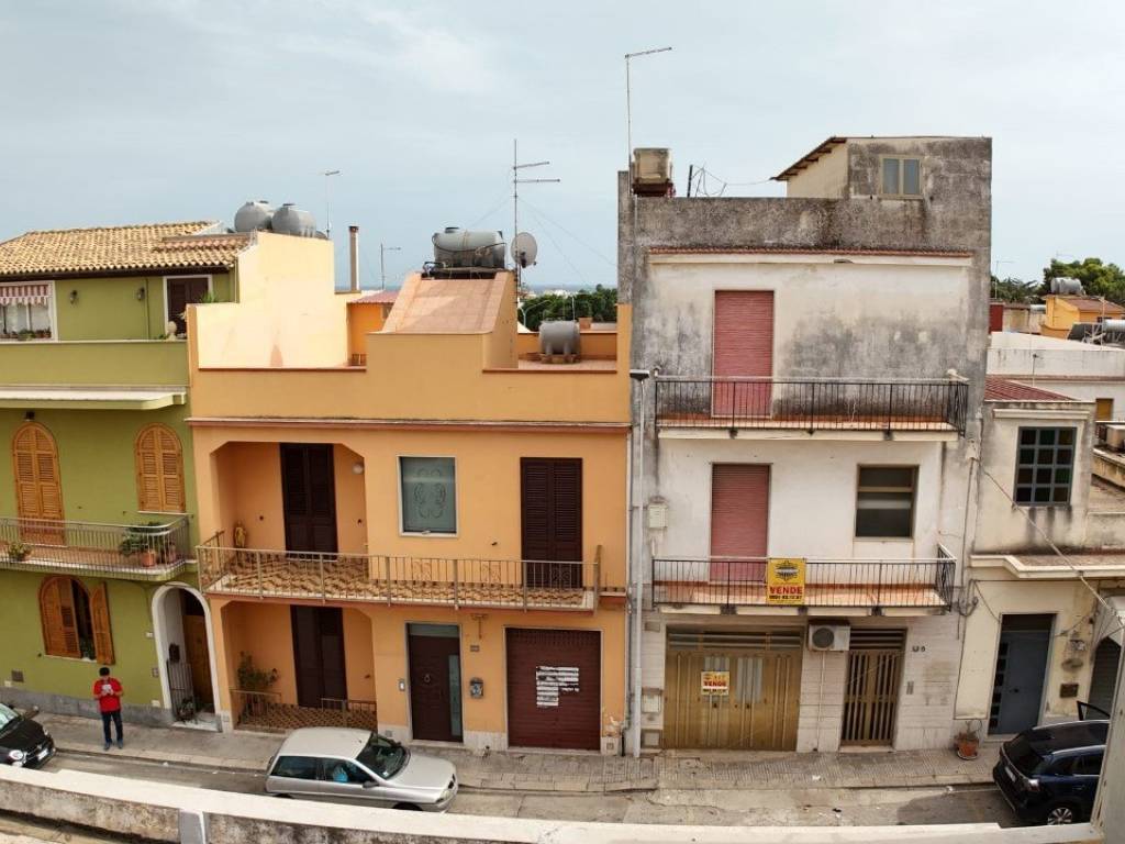 Villa a Avola in FILIPPO TURATI, 139 - Foto 2