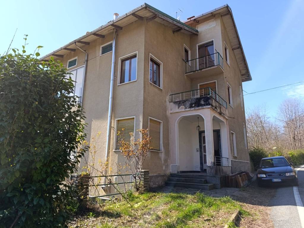 Casa indipendente a Valdilana in Frazione Barbero, 1 - Foto 2