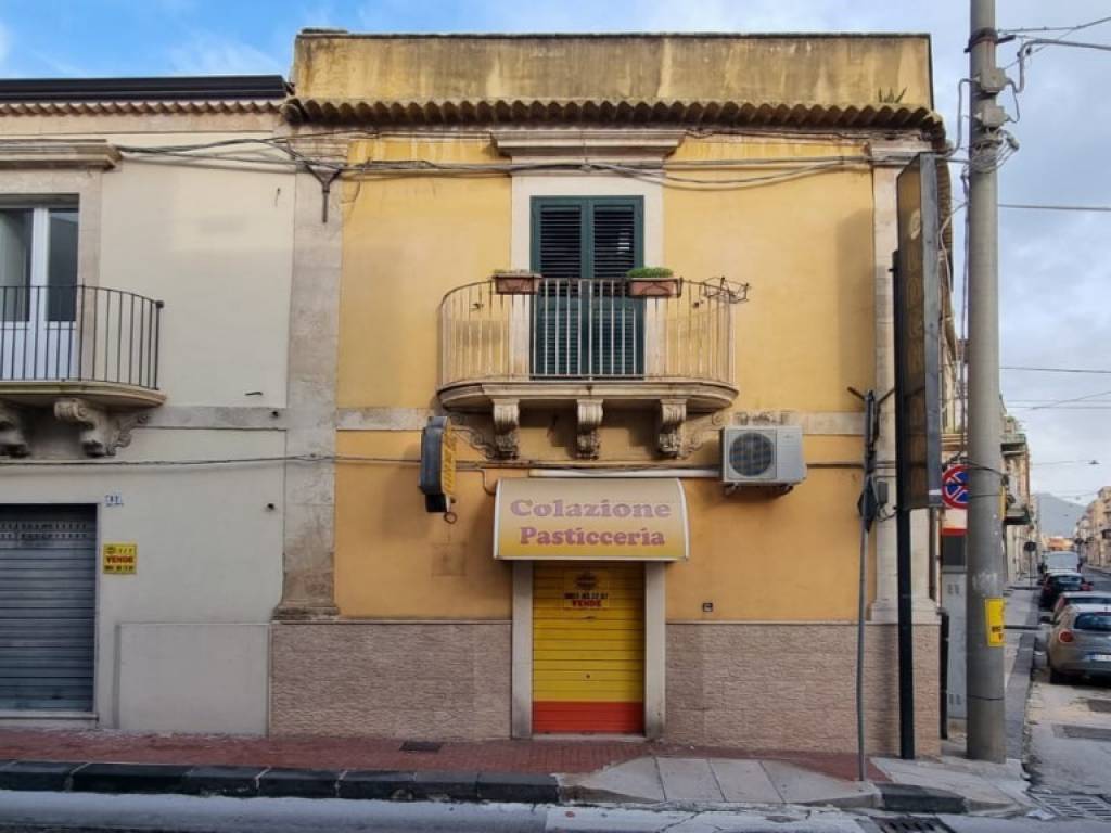 Immobile a Avola in CORSO VITTORIO EMANUELE, 82 - Foto 2