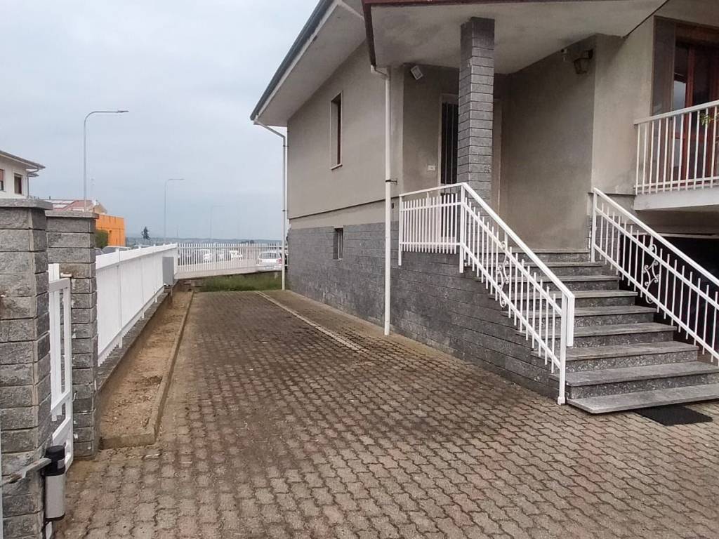 Villa a Candelo in Via Cesare Pavese, 29 - Foto 2