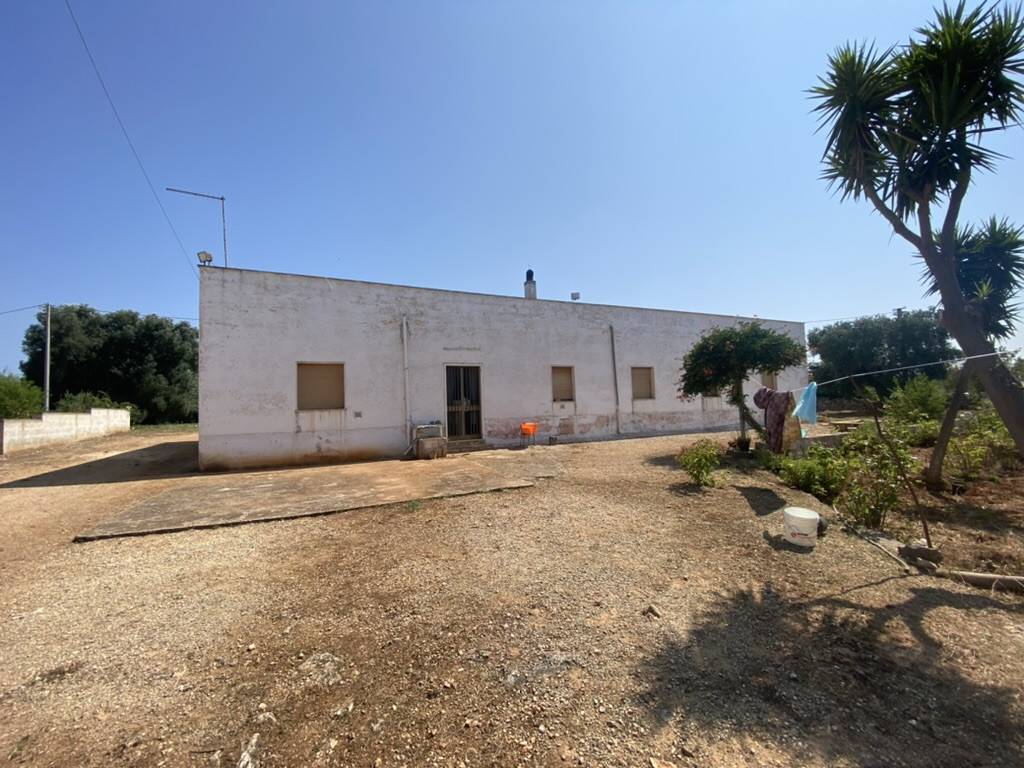 Rustico / casale a Ceglie messapica in contrada circiello - Foto 4