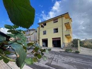 Villa a Suni in Via Martiri della Libertà - Foto 4