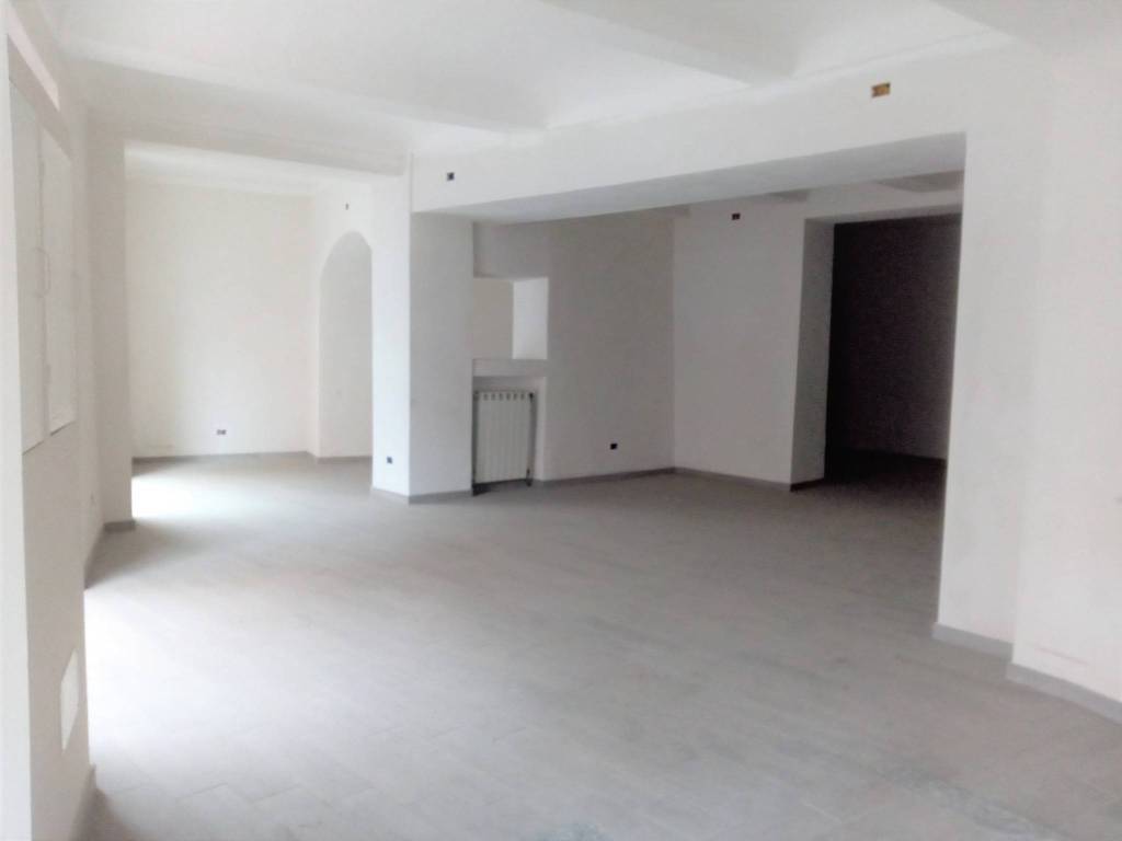 Immobile a Asti in Corso Vittorio Alfieri - Foto 2
