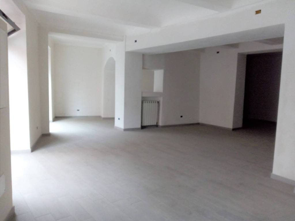 Immobile a Asti in Corso Vittorio Alfieri - Foto 3