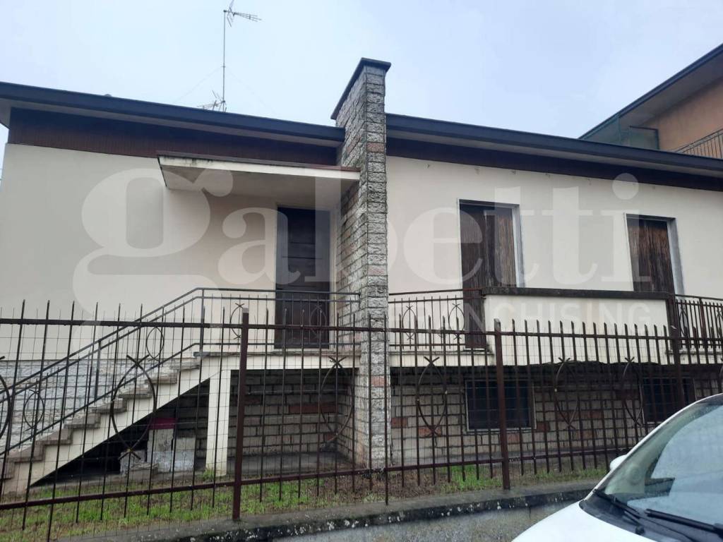 Villa a Senna lodigiana in VIA IV NOVEMBRE, 46 - Foto 2