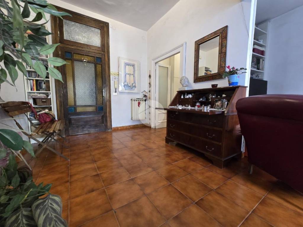 Appartamento a Napoli in Via Caldieri Luigi, 35 - Foto 4