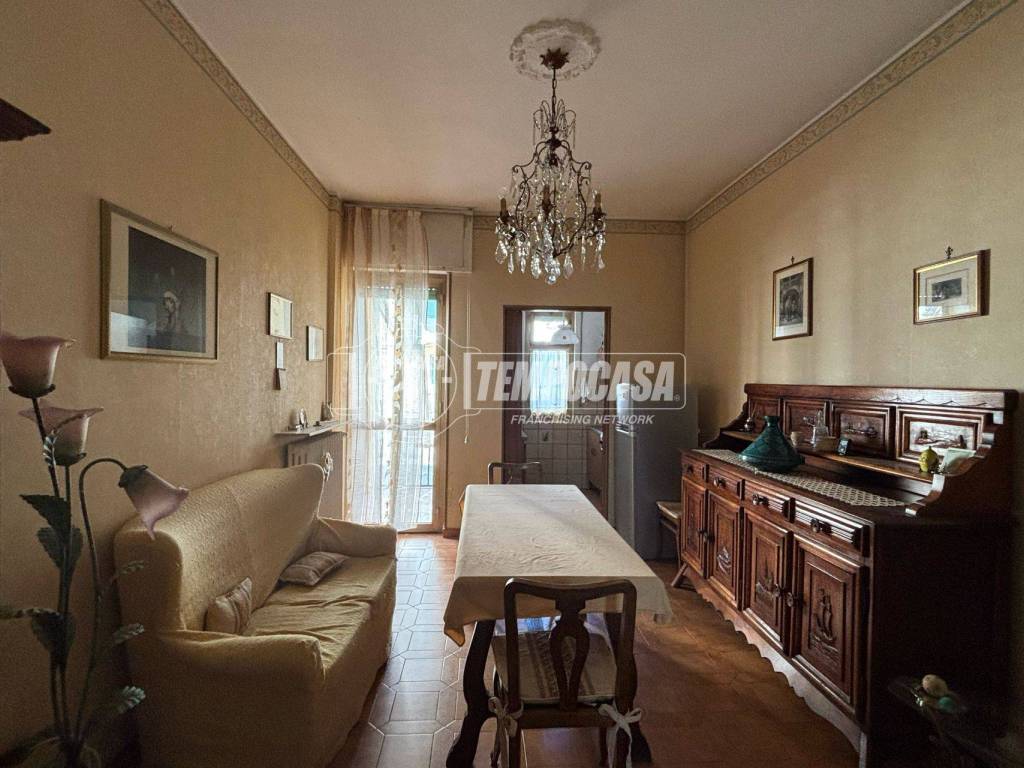 Appartamento a Casale monferrato in Via Italo Rossi - Foto 2