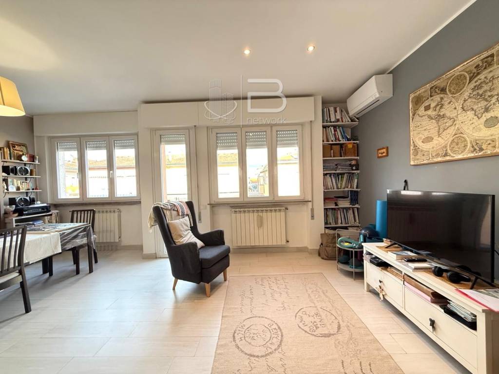 Appartamento a Viareggio in Via Fratelli Rosselli - Foto 2