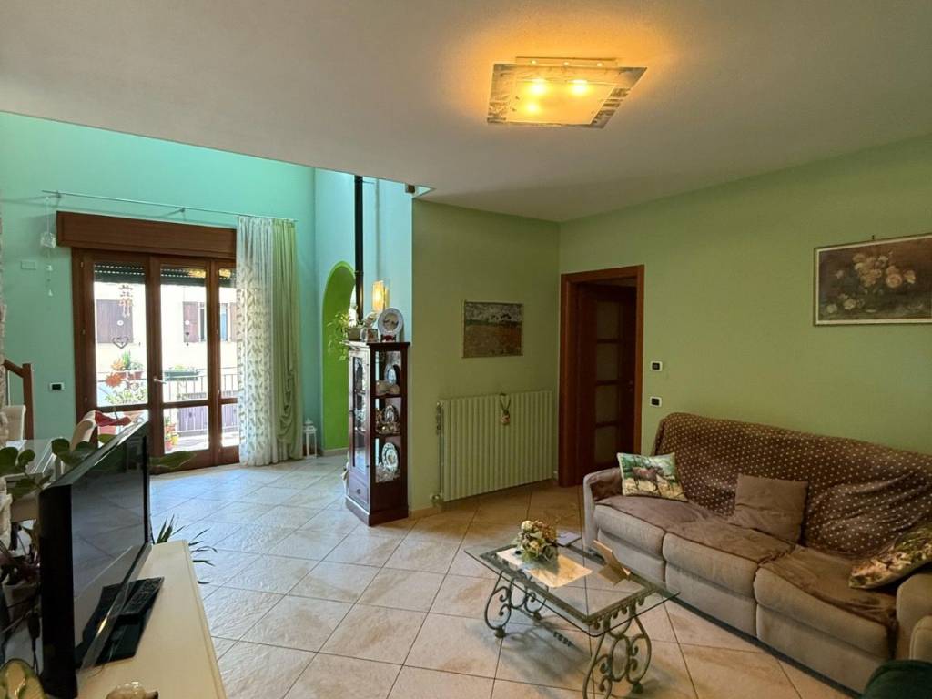 Appartamento a San felice sul panaro in Via Don Augusto Zini - Foto 2