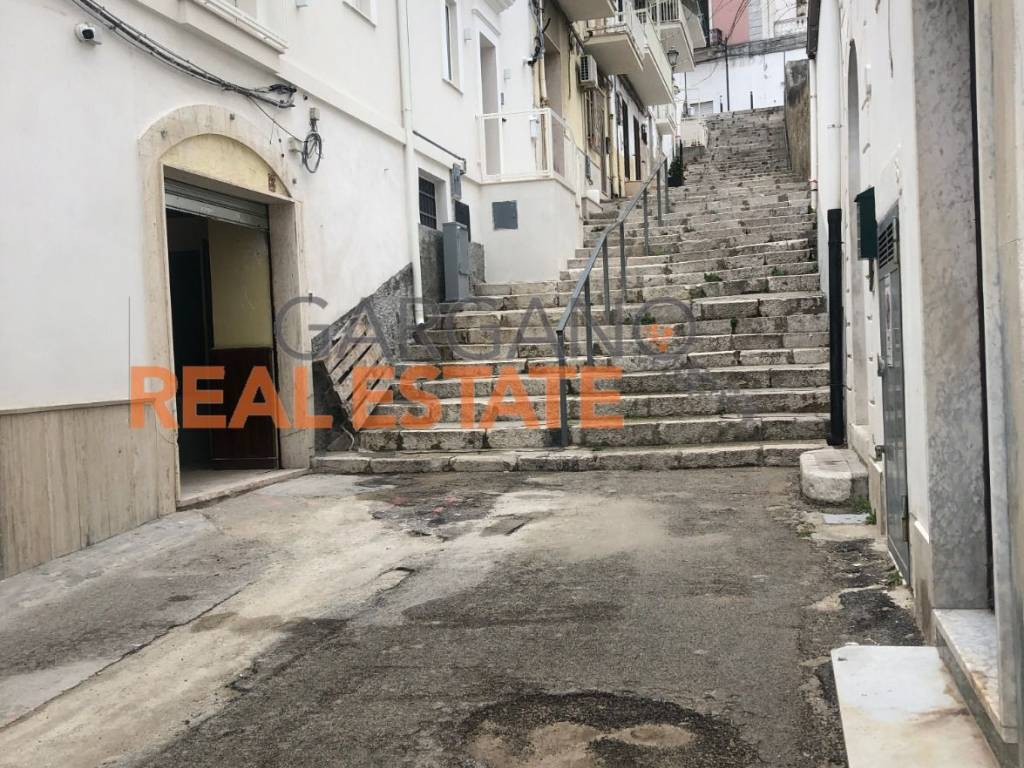Immobile a Vieste in Via Alfonso Perrone - Foto 2