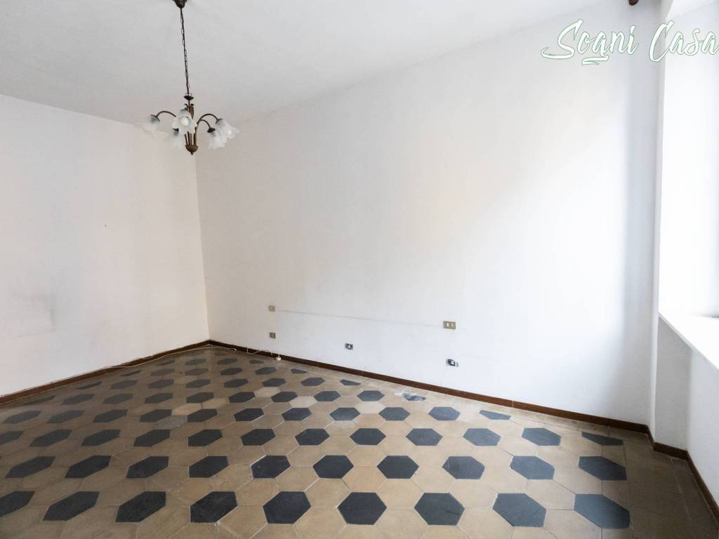 Appartamento a Oleggio in Corso Giacomo Matteotti - Foto 3