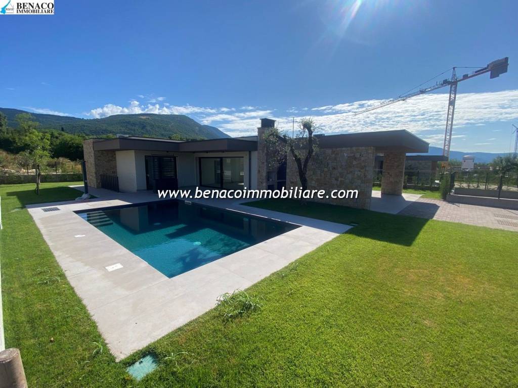 Villa a Costermano sul garda in Via Rossar - Foto 3