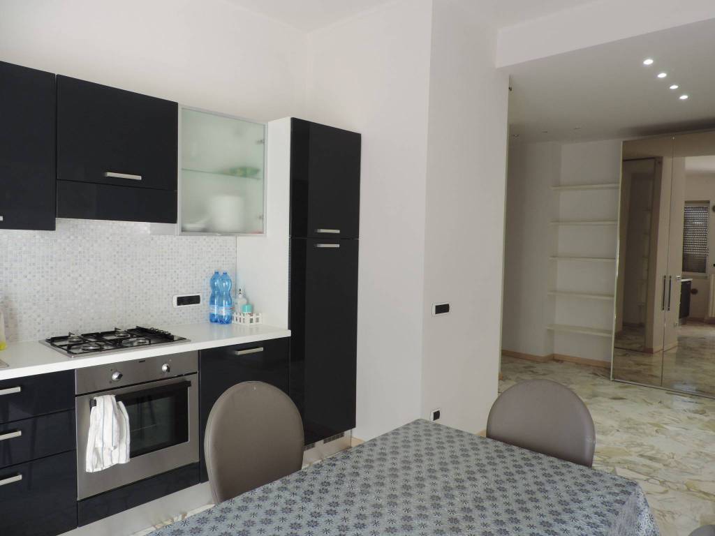 Appartamento a Alessandria in Via Galileo Ferraris - Foto 2
