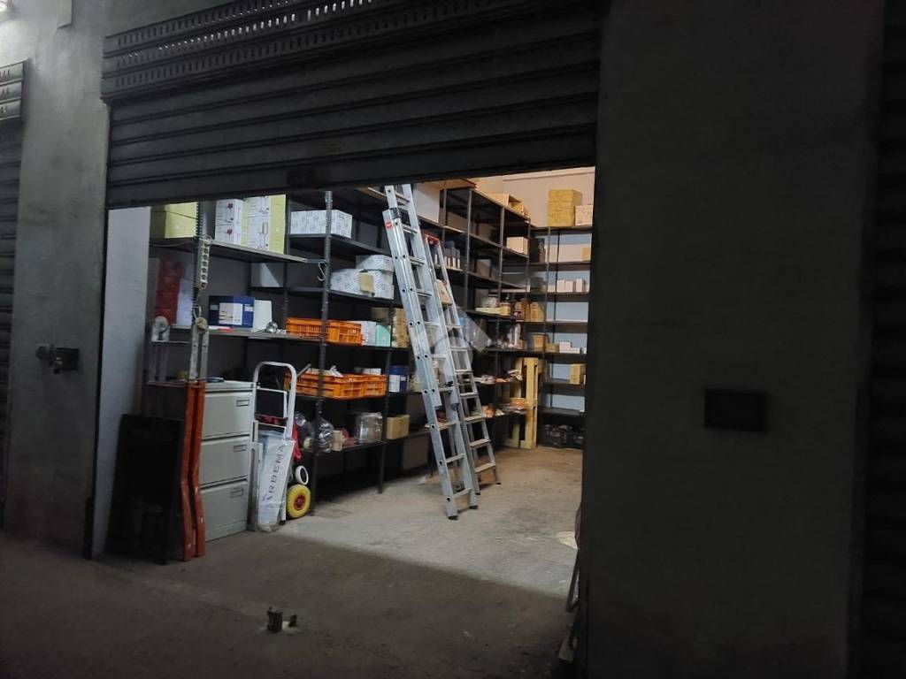 Box / garage a Caserta in Via Giovanni Patturelli, 65 - Foto 5