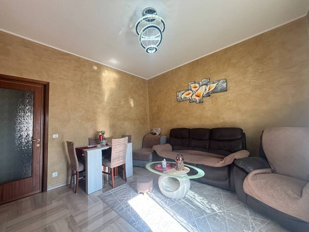 Appartamento a Piacenza in Via Luciano Scarabelli - Foto 4