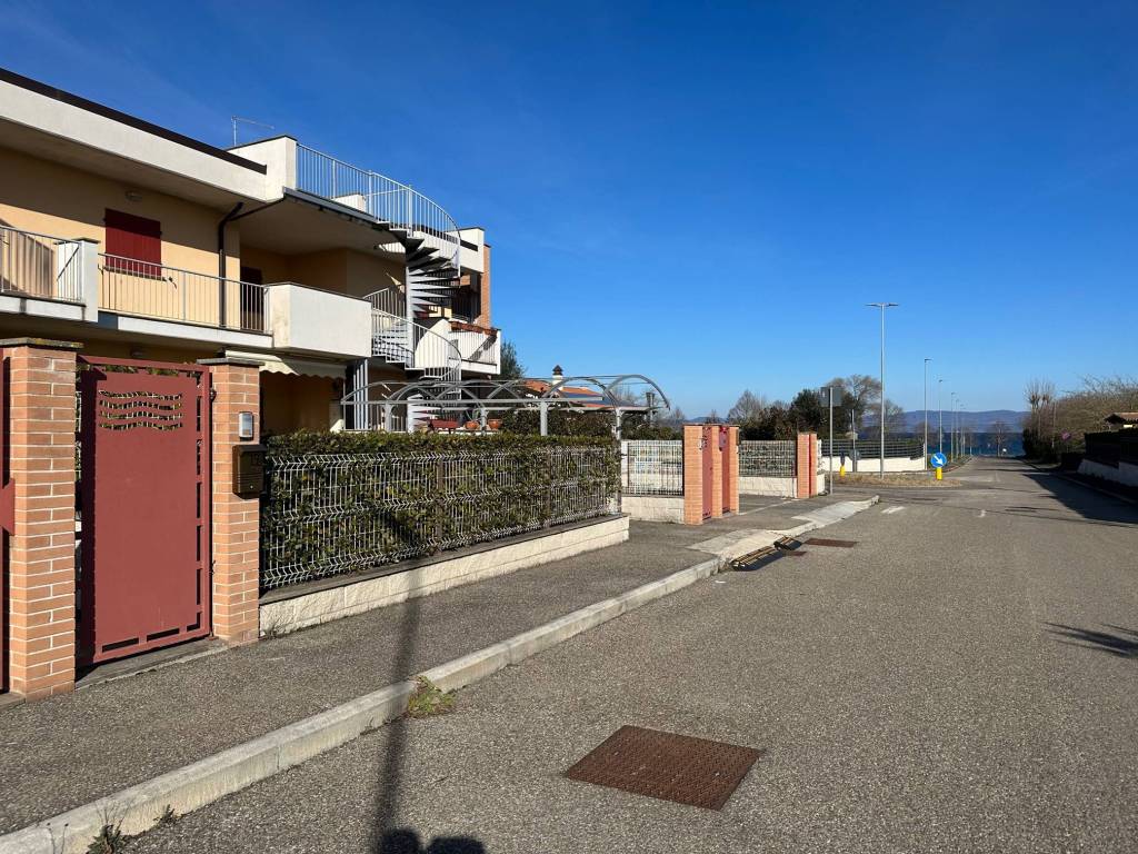 Appartamento a Capodimonte in Via Isola Martana 159 - Foto 4