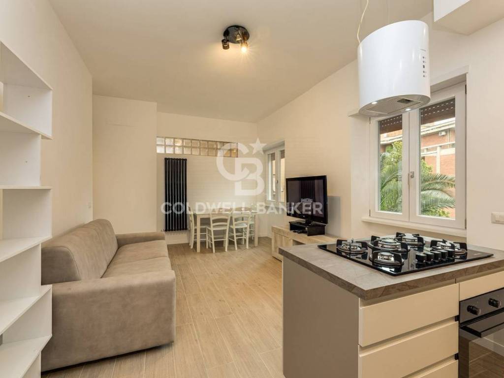 Appartamento a Roma in Via Del Casale Giuliani, 75 - Foto 3