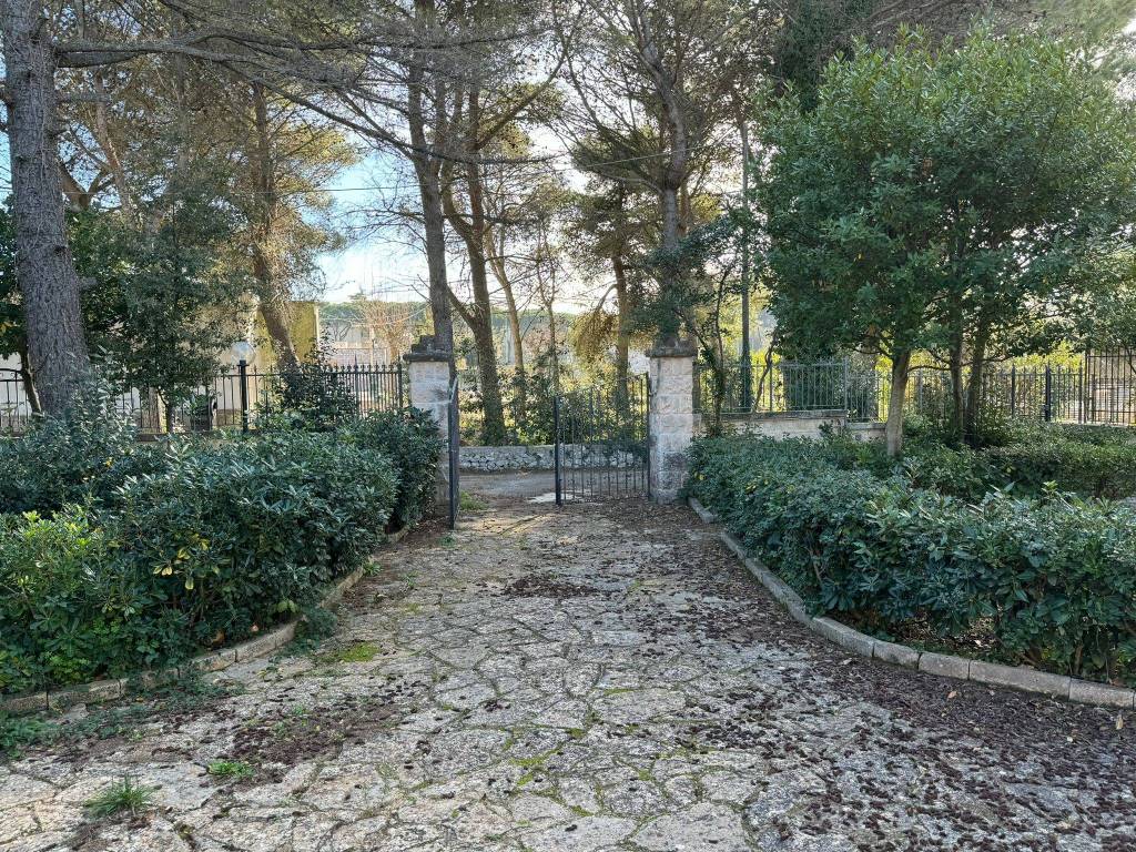 Villa a Fasano in Viale del Leccio - Foto 2