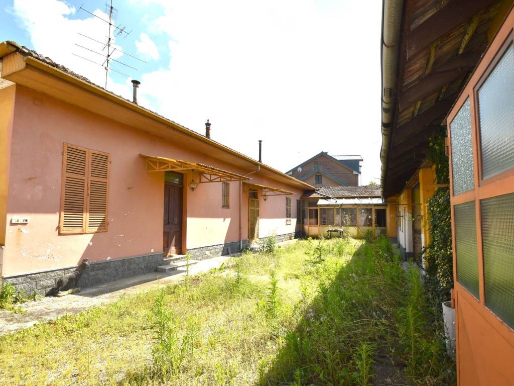 Villa a Vercelli in Via Varallo Sesia - Foto 4