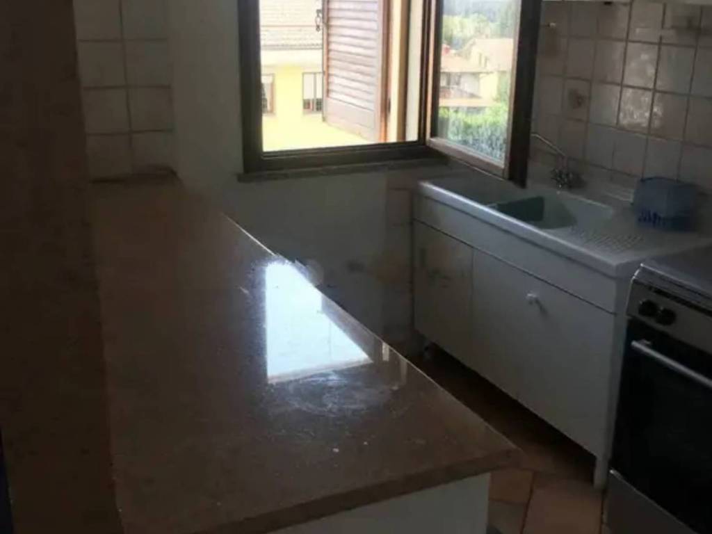 Appartamento a Carpineti in Via Don Cavalletti - Foto 3