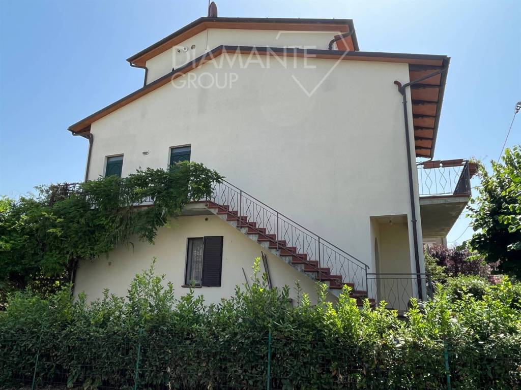 Casa indipendente a Castiglione del lago - Foto 3
