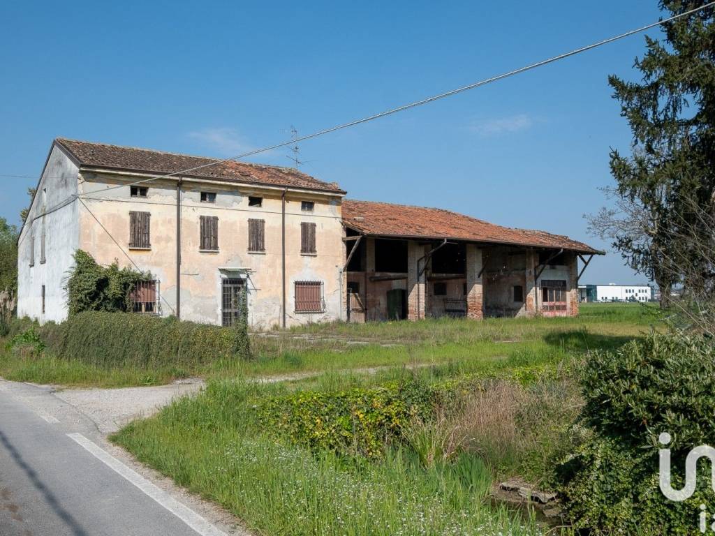 Rustico / casale a Castel goffredo in Strada Gambina Sotto - Foto 1