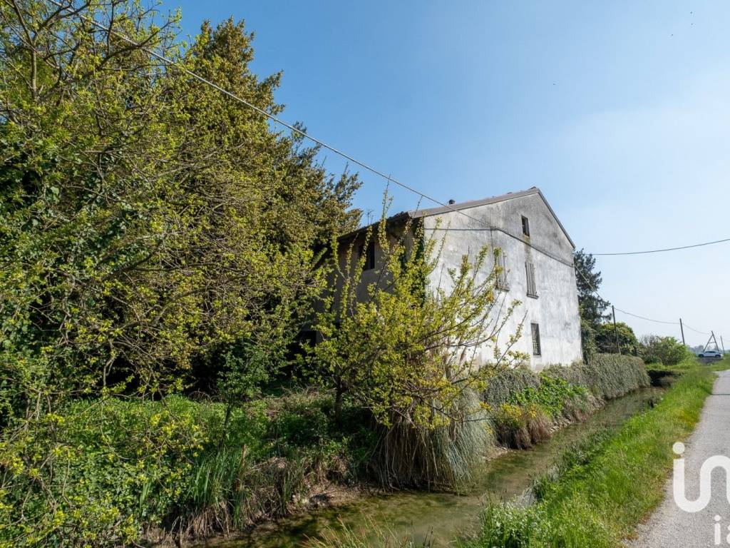 Rustico / casale a Castel goffredo in Strada Gambina Sotto - Foto 4