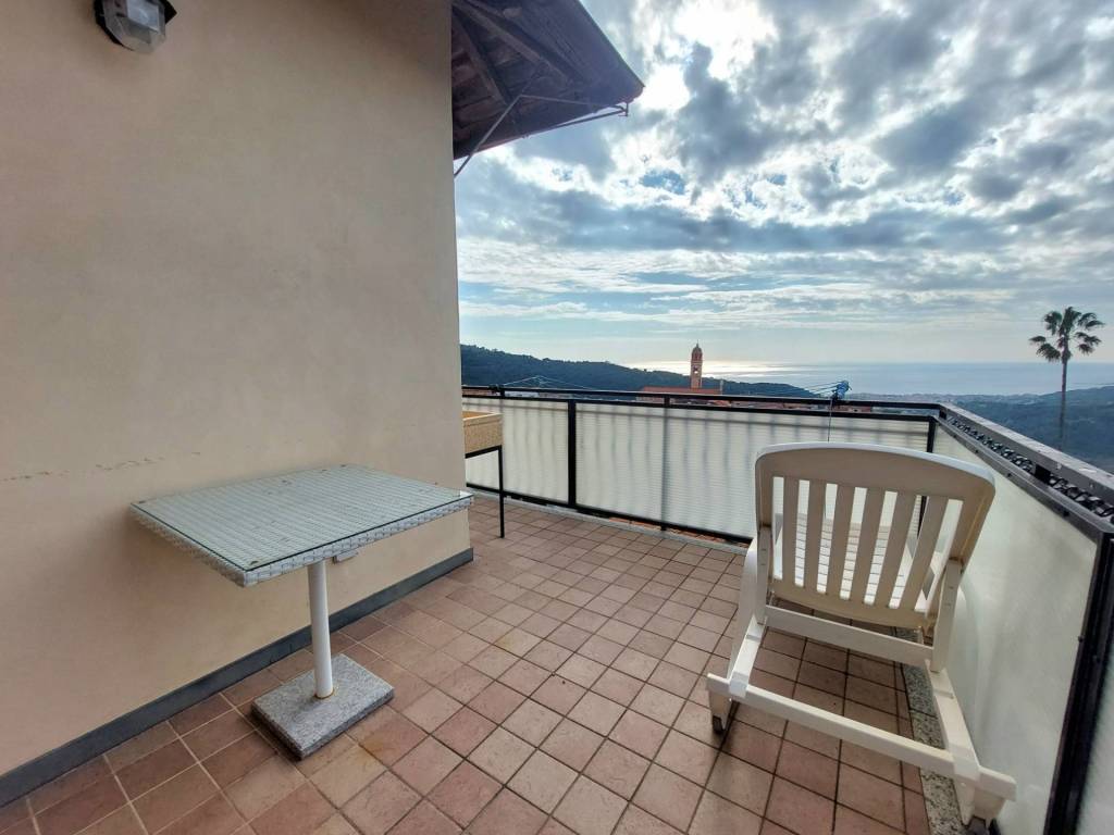 Appartamento a San bartolomeo al mare in Via Giulia Augusta, 49 - Foto 2