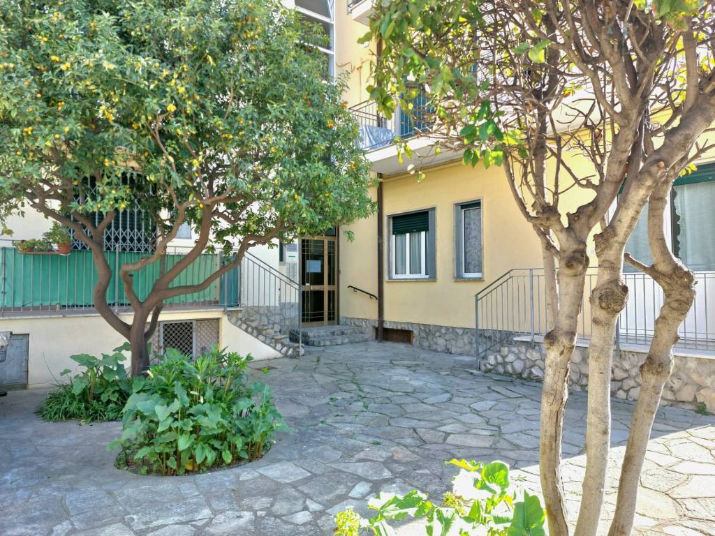 Appartamento a San bartolomeo al mare in via elba, 5 - Foto 4