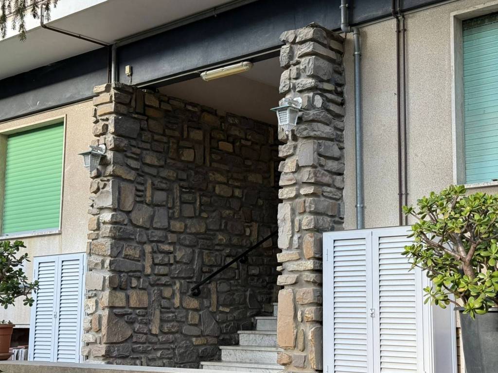 Appartamento a Diano marina in via cesare battisti, 68 - Foto 3