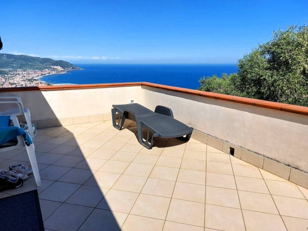 Villa a Diano marina in strada berzi - Foto 3